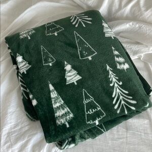 Christmas holiday throw blanket